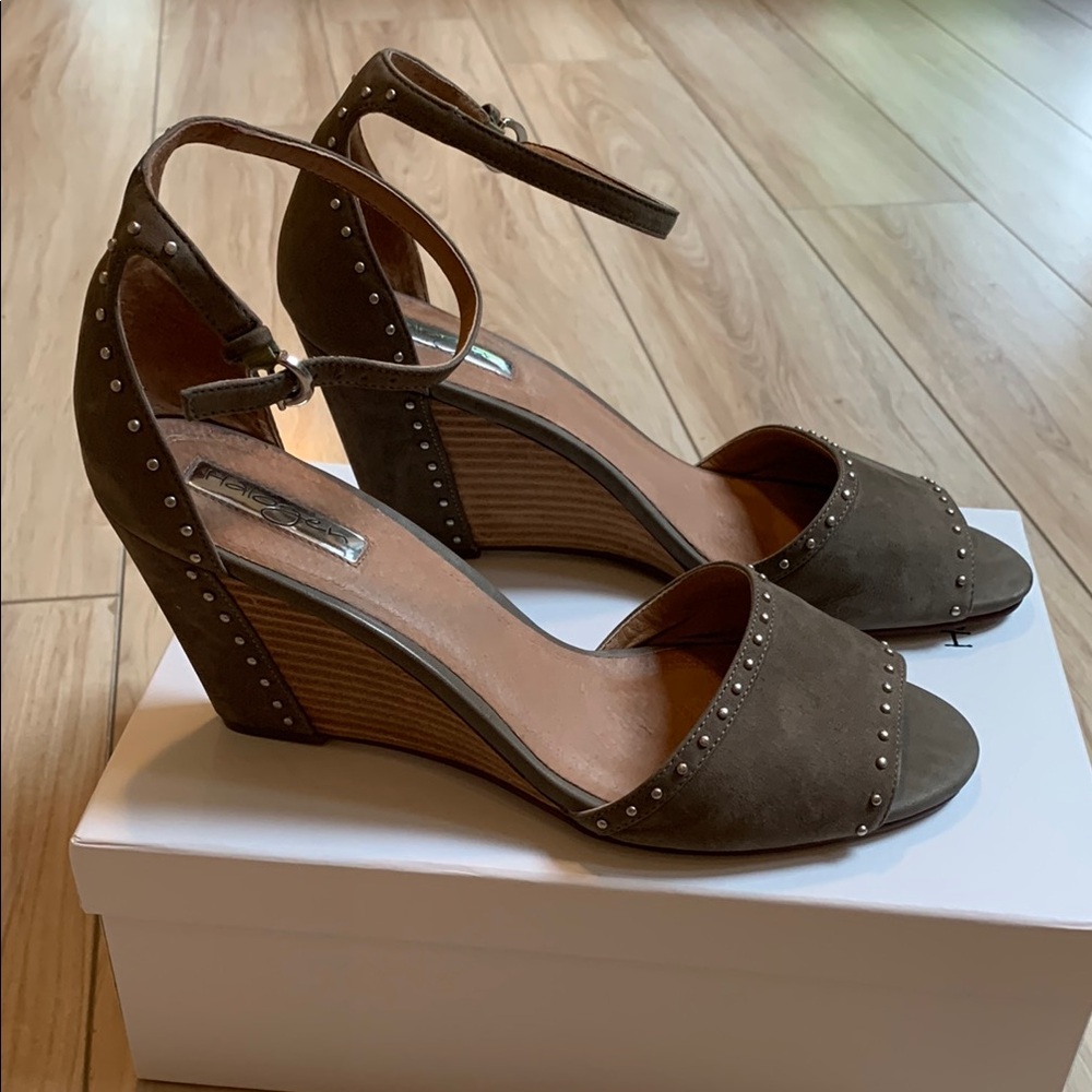 Halogen Mushroom Grey Suede Sandals with Stud Detail